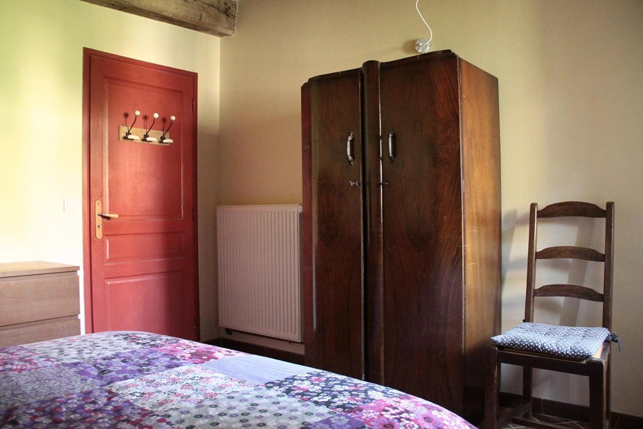 Le Clos Des Artistes - Gite Turny Exterior foto